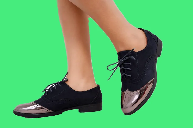 black_silver_fashion_brogues_ladies_shoes_2.webp