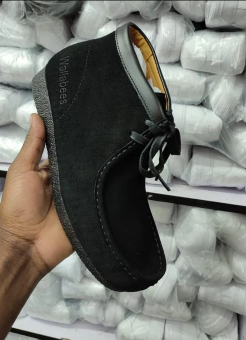 clarks_boots_wallabee_grey_suede_boots_shoes_moccassins_2.webp