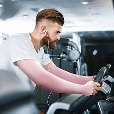 2pcs_sun_protection_ice_sleeves_upf_50+_stay_cool_&protected-pink_with_thumbhole_4.webp