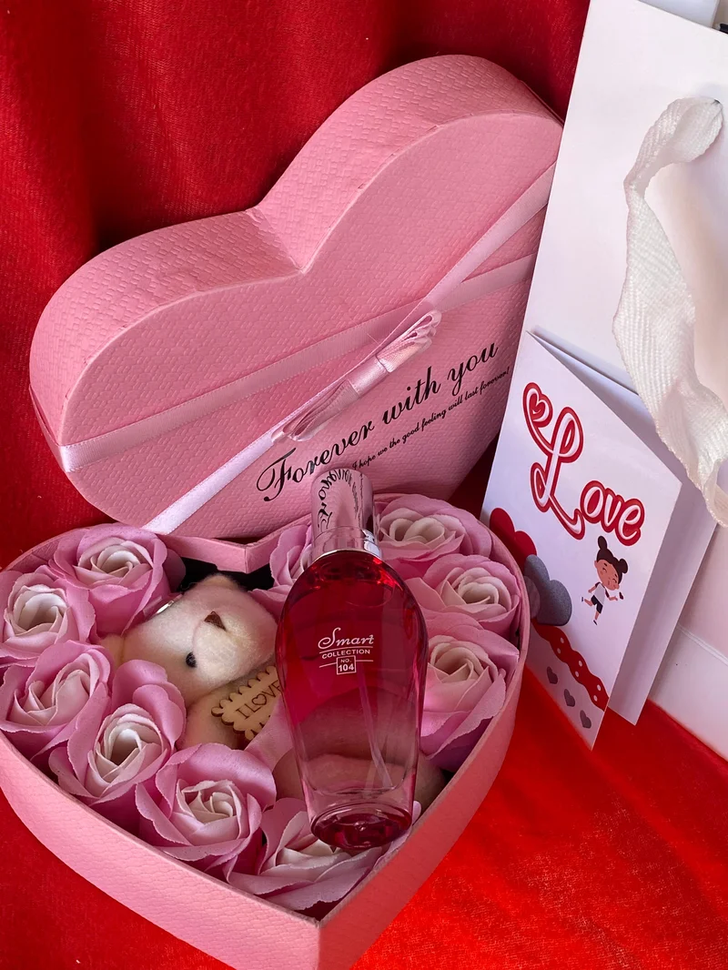 hot_valentines_pack_-_floral_pack_with_bear_doll_8.webp