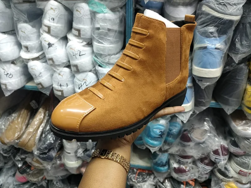 ladies_ankle_platform_women_boots_chunky_designer_masturd_shoes_2.webp