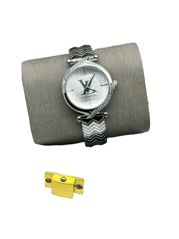 louis_vuitton_watch_2.webp