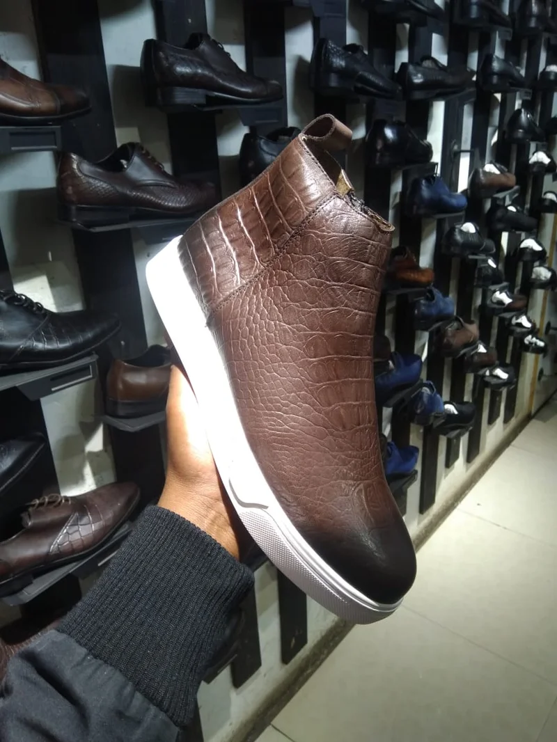 men's_berluti_coffee_brown_official_casual_leather_laceless_boots_2.webp