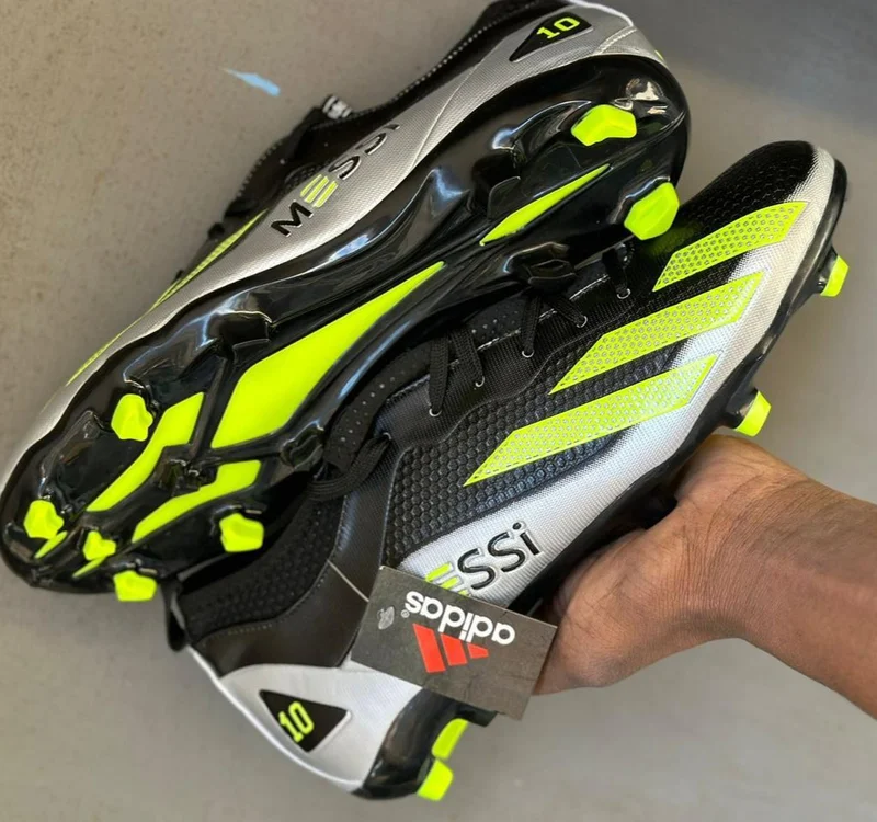 adidas_messi_10_soccer_cleats_2.webp
