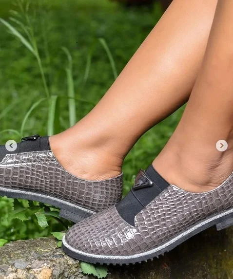 new_wetlook_unlaced__whitesole_brogues_grey_2.webp