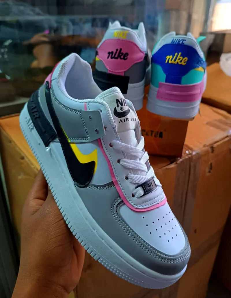 nike_air_force_1_shadow_white_grey_white_black_4.webp