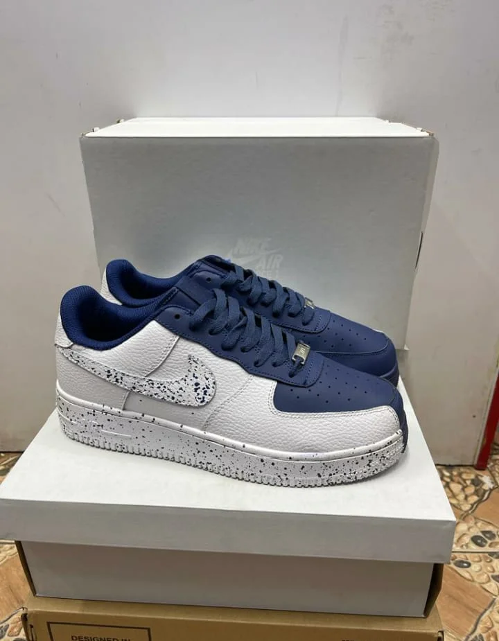 nike_air_force_1_white_&_navy_blue_low_split_sneakers_2.webp