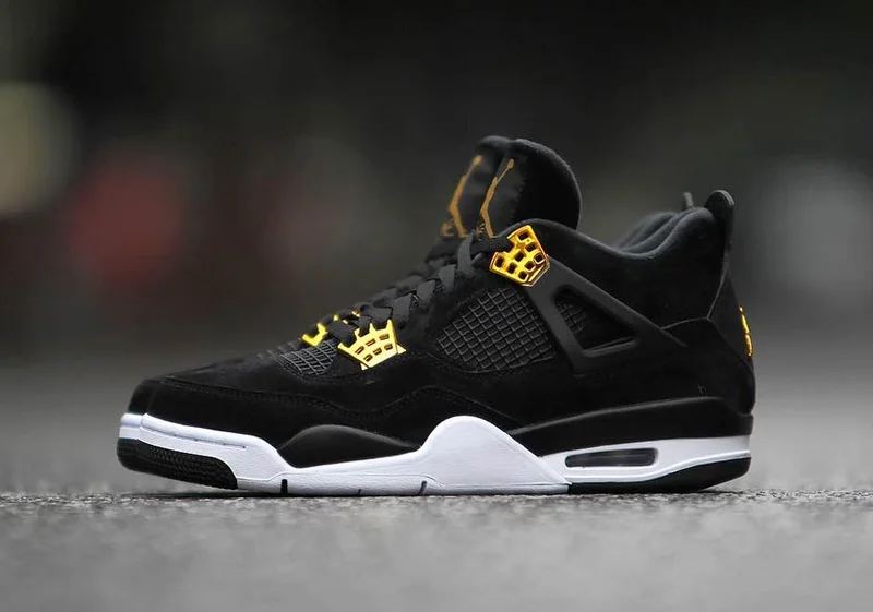 nike_air_jordan_4_royalty_2.webp