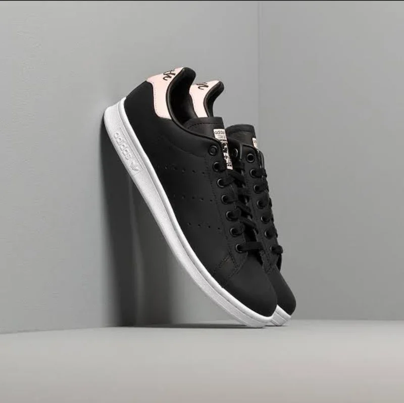 adidas_stansmith_trainer_shoes_sneaker_black_2.webp