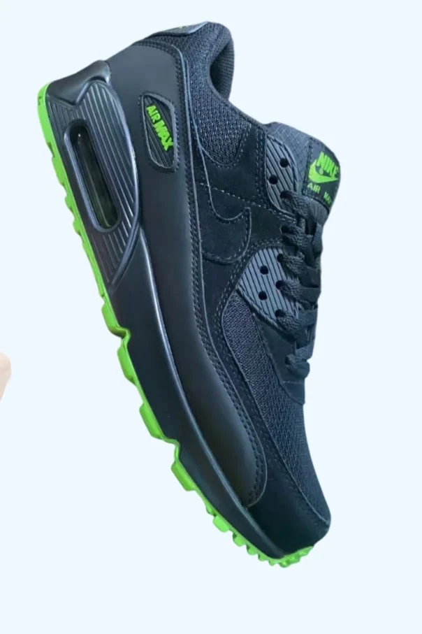 nike_air_max_90_black_chlorophyll_4.webp