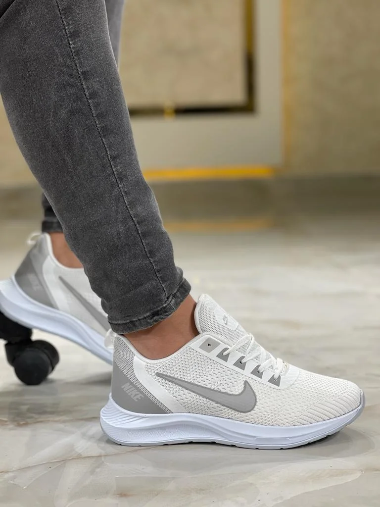 nike_air_zoom_structure_23_men_white-_grey_sneakers_2.webp