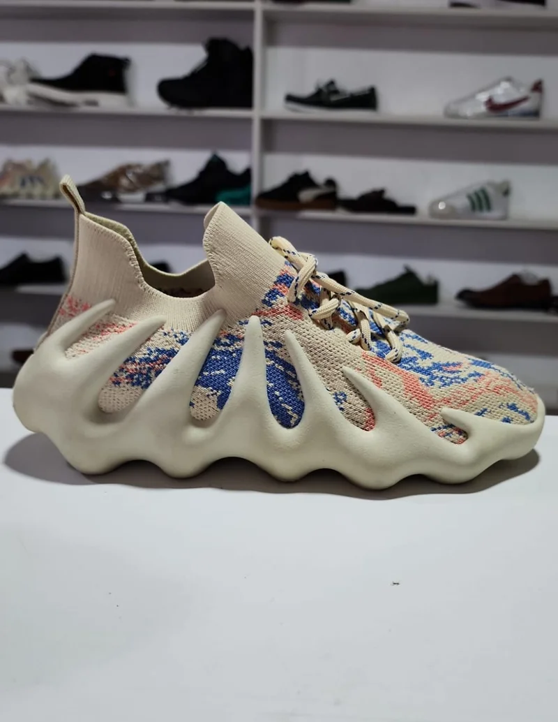 adidas_yeezy_450_low_cut_sneakers_2.webp