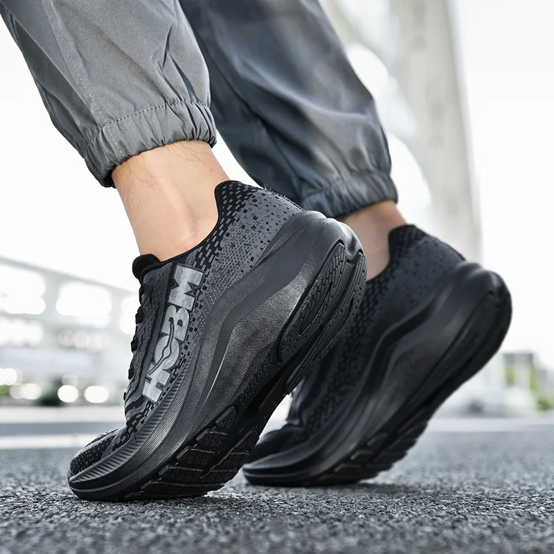 outdoor_running_gym_shock_absorbant_sports_comfortable_lightweight_trainers_shoe_3.webp