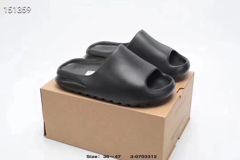 adidas_yeezy_slide_pure_black_casual_shoes_2.webp