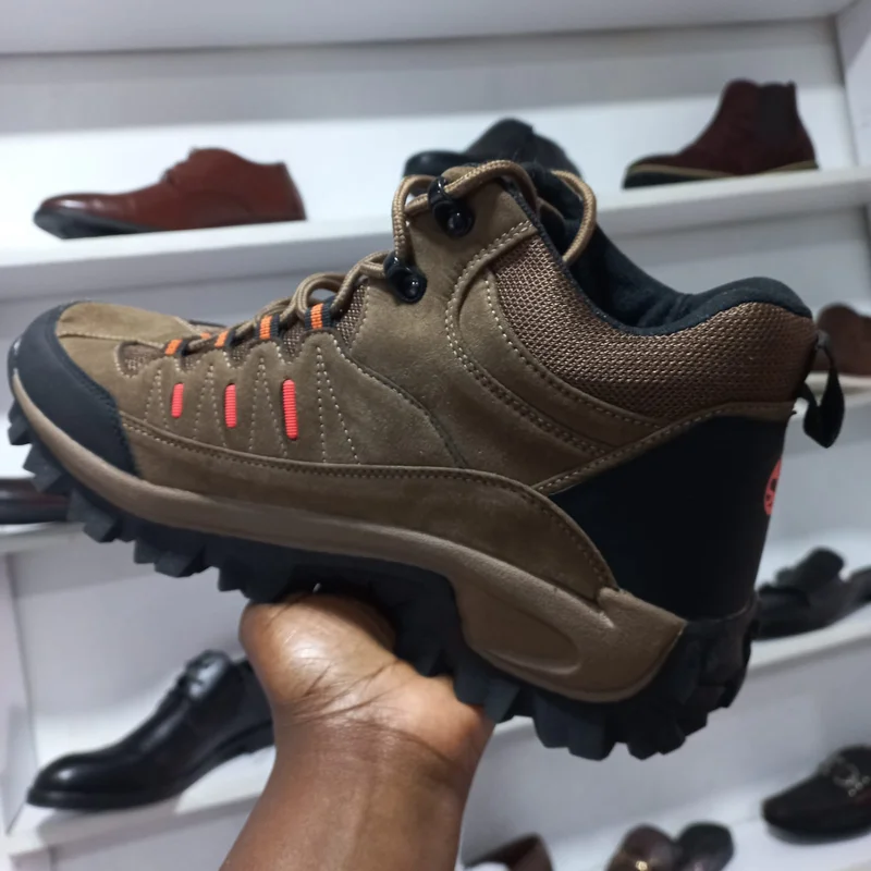 sky_view_green_fashion_boots__hiking_durable_shoes_5.webp