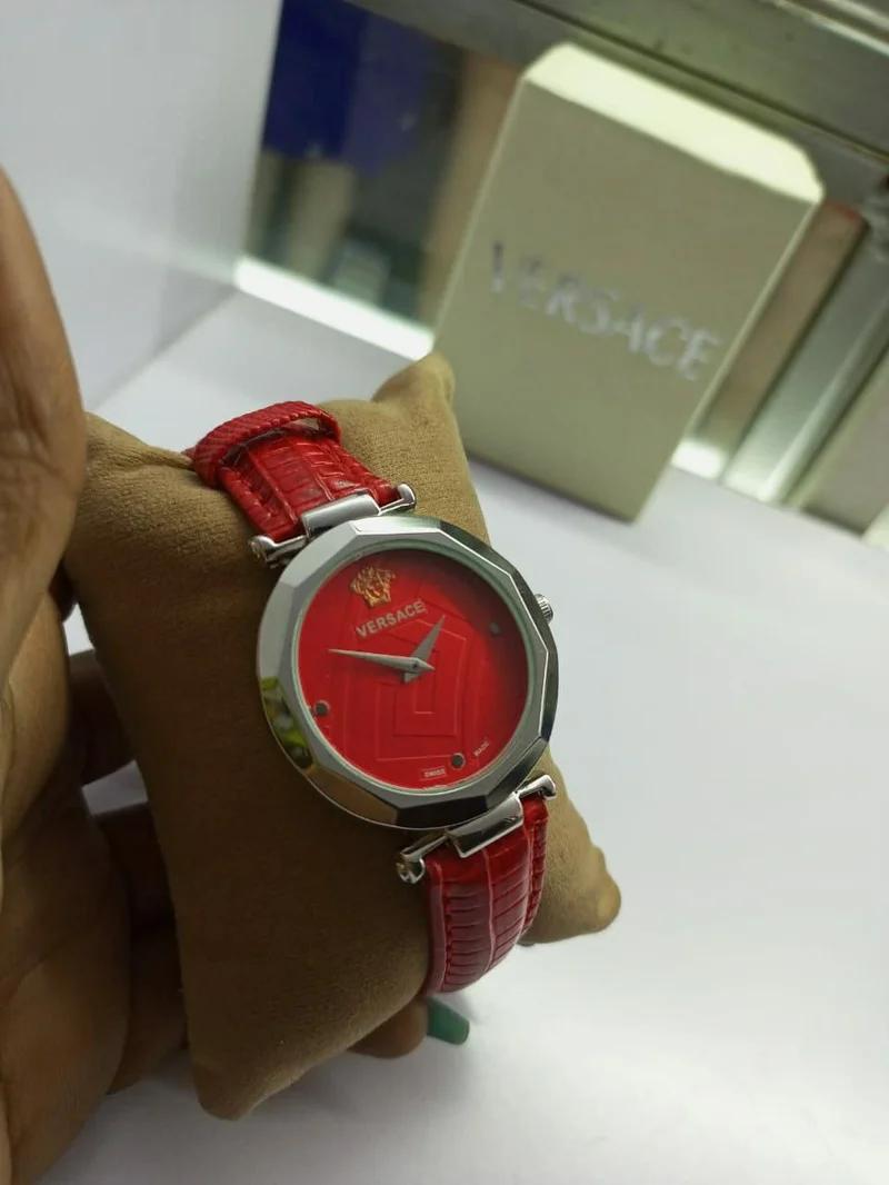 sleek_and_stylish_red_versace_watch_laies_versace_watch_red_watch,__luxury_watch_2.webp