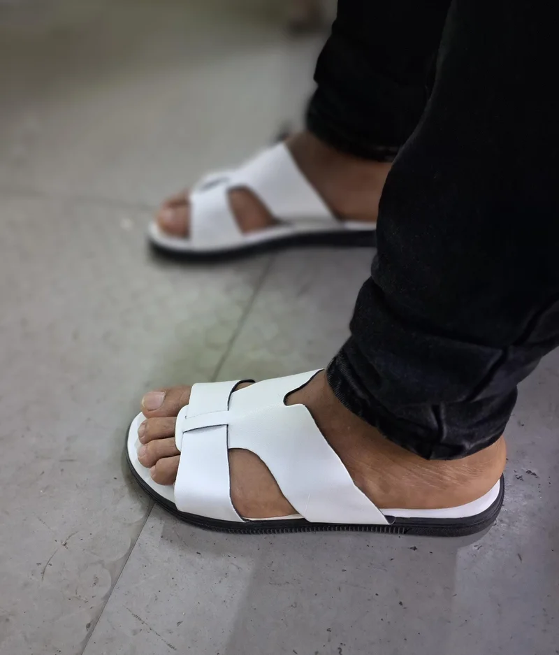 summer_every_step_smart_casual_men_leather_sandals-white_2.webp