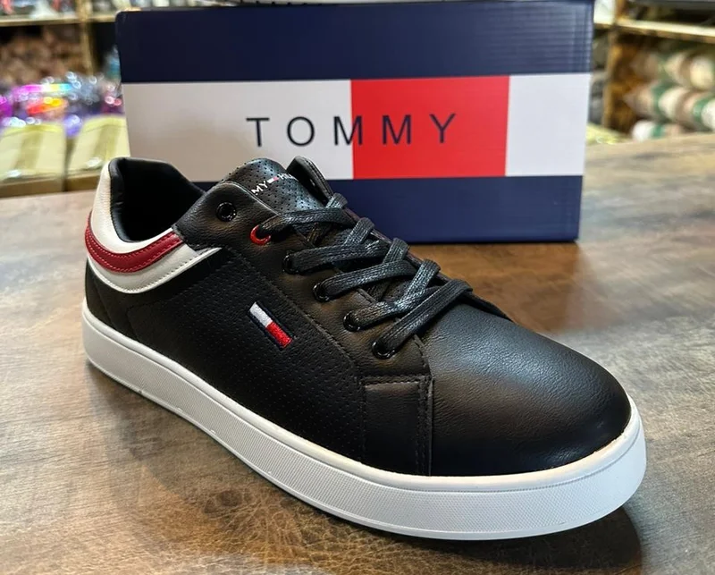 tommy_hilfiger_essential_sneakers_in_leather_-_black_2.webp
