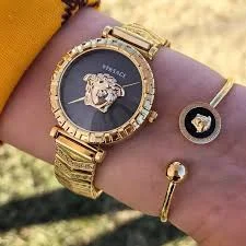 versace_gold_watch_with_black_face_ladies_watch_2.webp