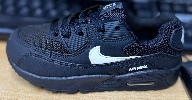 fashion__nike_air_max_90__kids_sneakers_2.webp