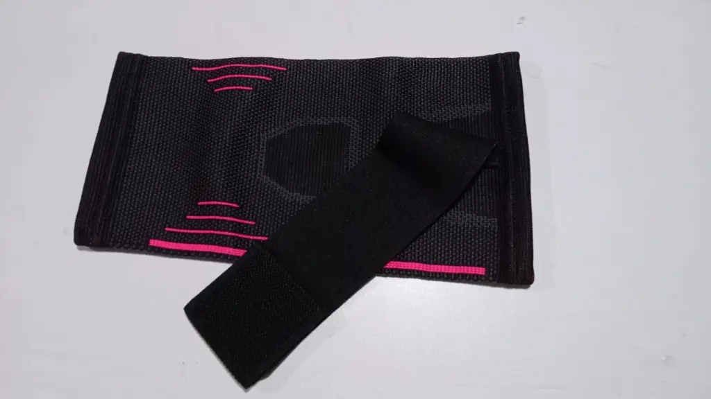 Adjustable Elbow Brace for Elbow Pain04.webp