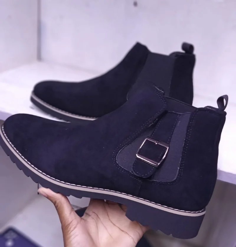 authentic_chelsea_boots__black_suede_leather_boots_mens_cacatua_slipon_boots_2.webp