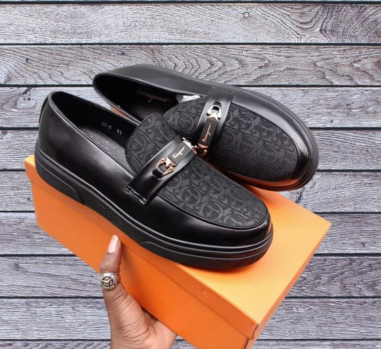 authentic_famagano_casual_loafers_2.webp