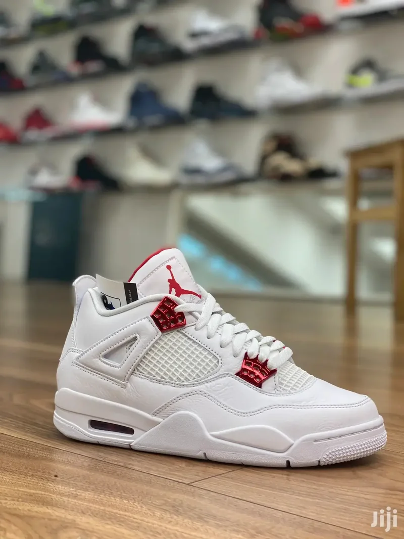 Jordan 4 Retro Metallic Red
