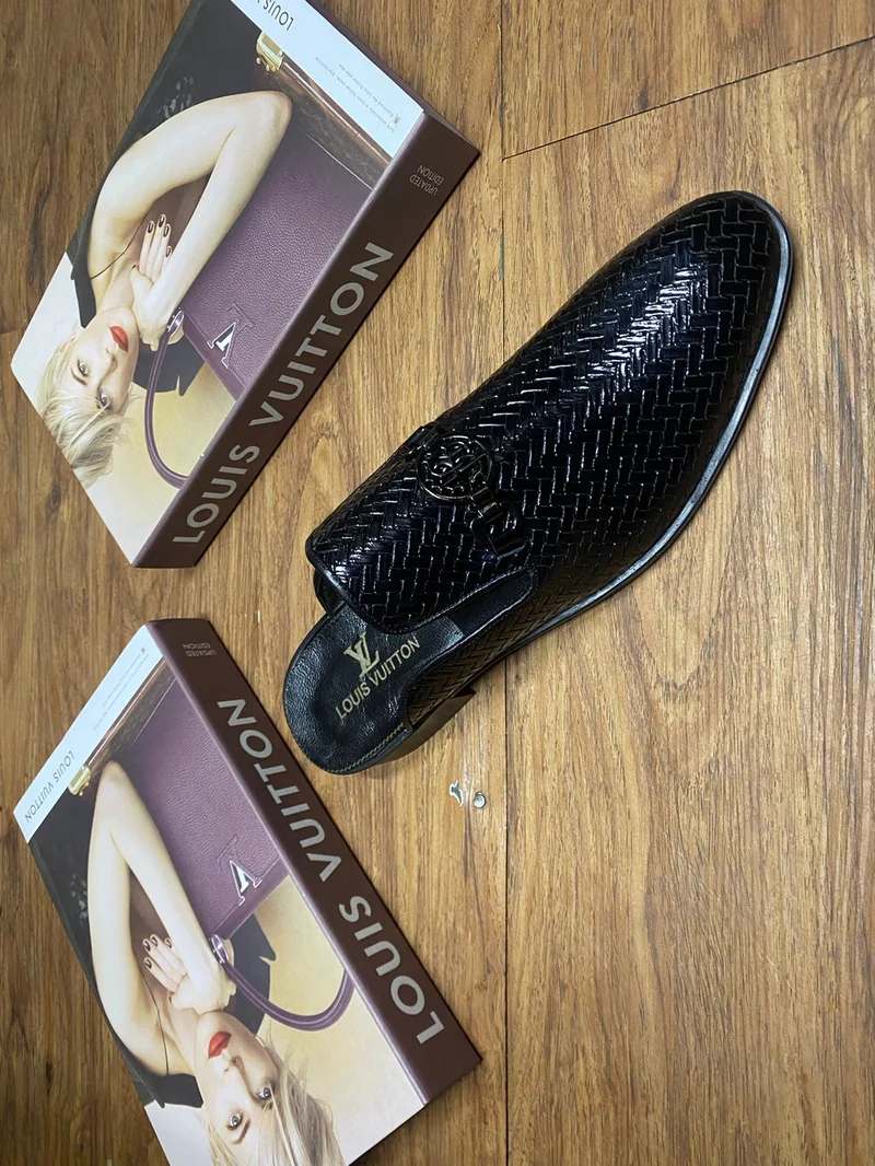 Men's Louis Vuitton Black Official Backless Mules Loafers