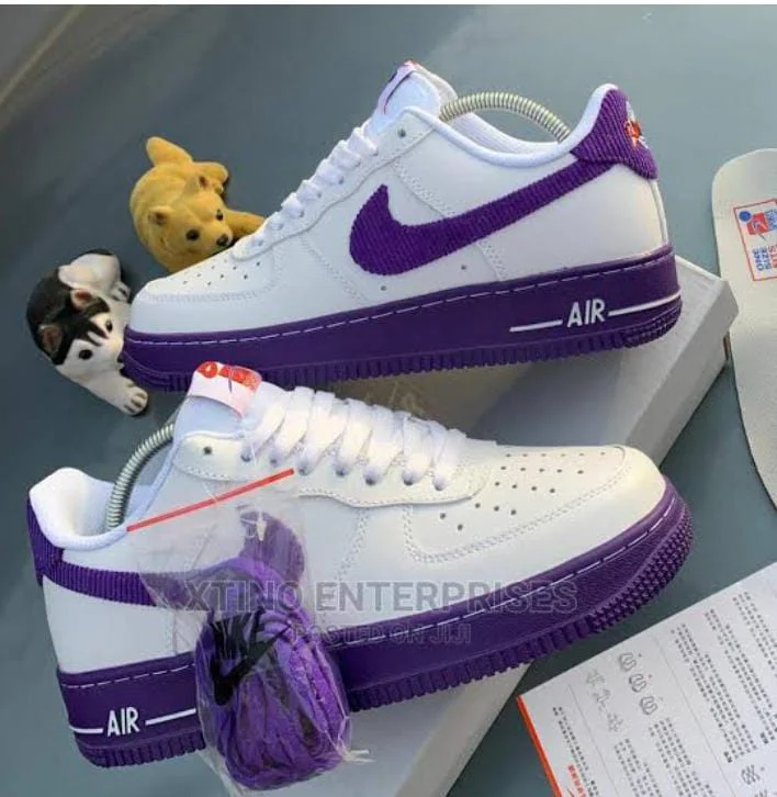 Nike Air Force 1 07 LV8 EMB White Court Purple