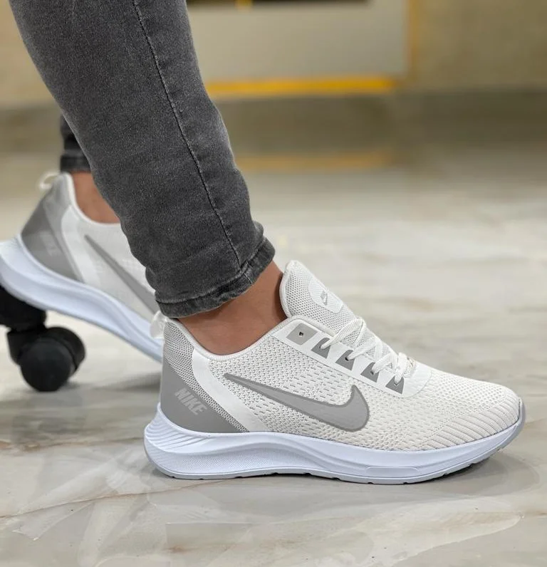 NIKE AIR ZOOM STRUCTURE 23 MEN White- Grey Sneakers