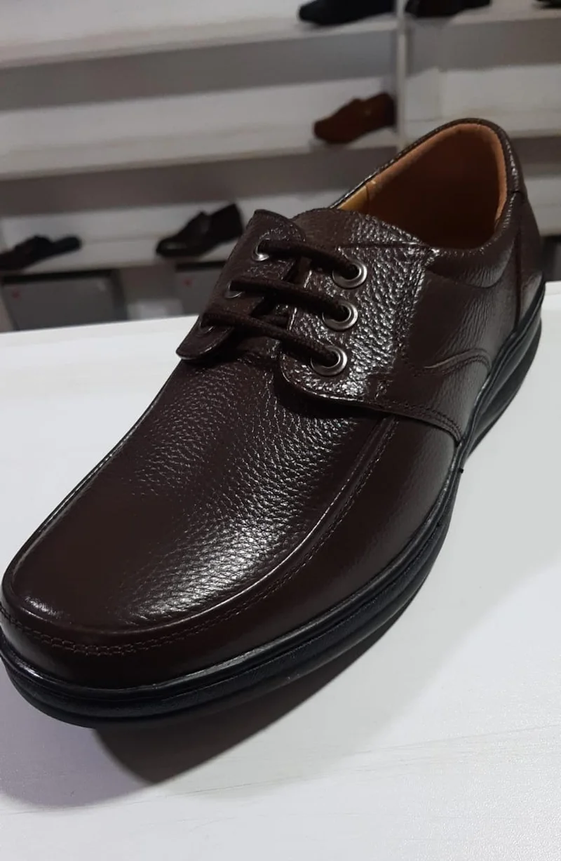 Kangaroo Men's Leather Dress Shoes: Comfort and Style for the Modern Man