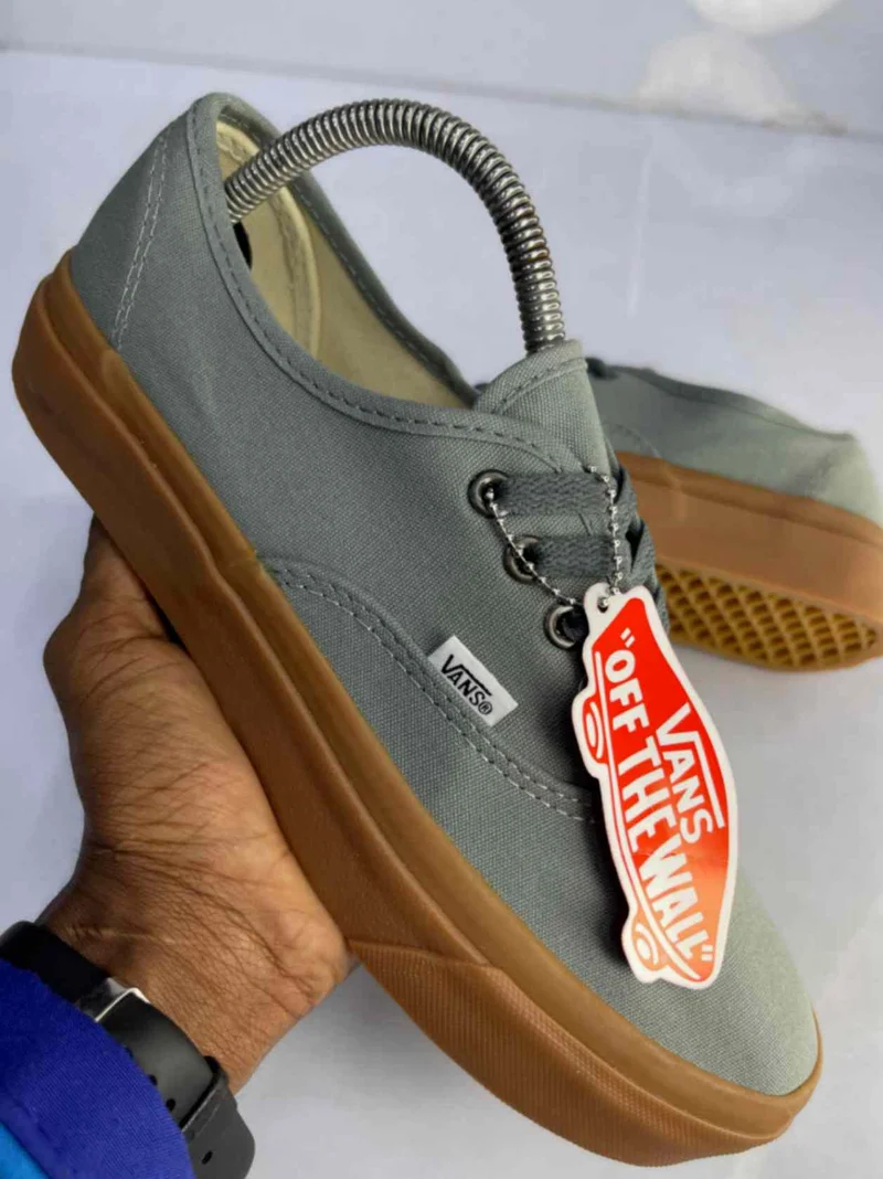 Vans Grey Low-Top Sneakers - Gummy Sole