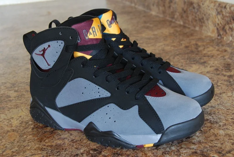NIKE AIR JORDAN 7 RETRO BORDEAUX