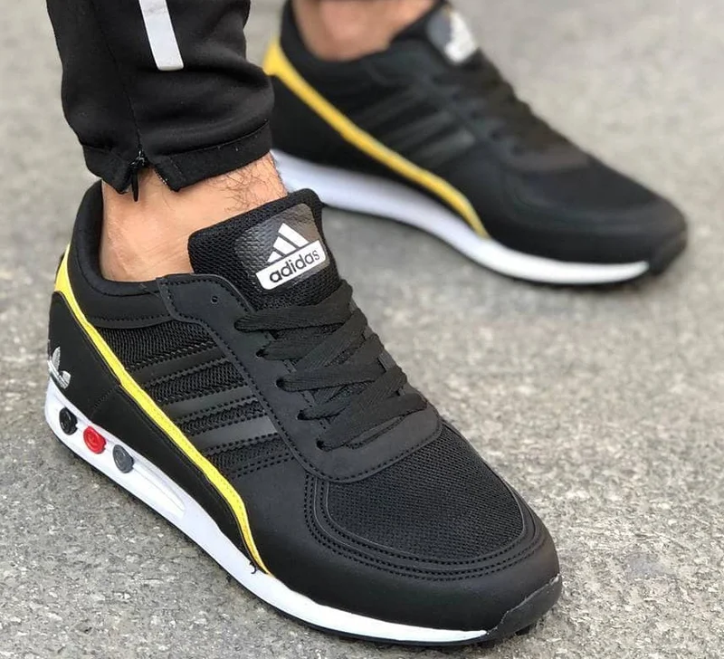 Adidas LA TRAINER - Trainers - Black White Mustard