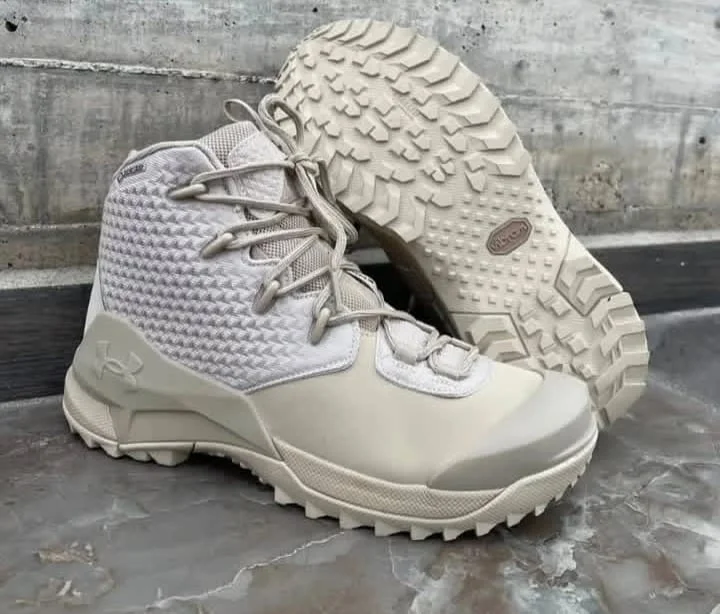BROWN  Under Armour - Men’s Infil Hike GTX Speed Boots.