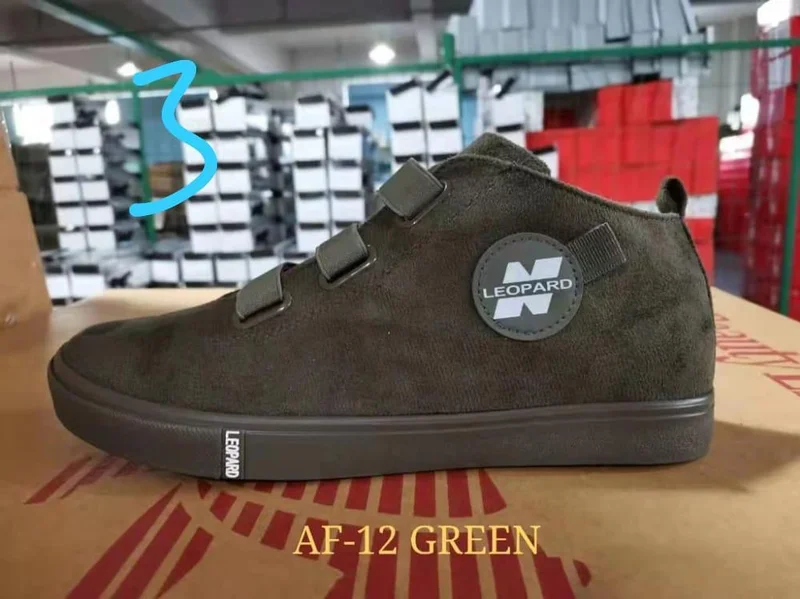 Leopard Official Design Fashion Green Mens Rubber Canvas Shoes