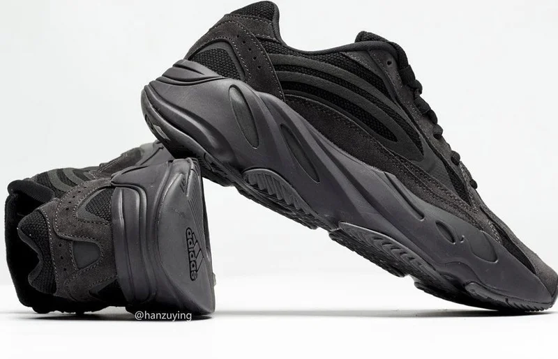 Adidas Yeezy Boost 700 V2 Black Vanta