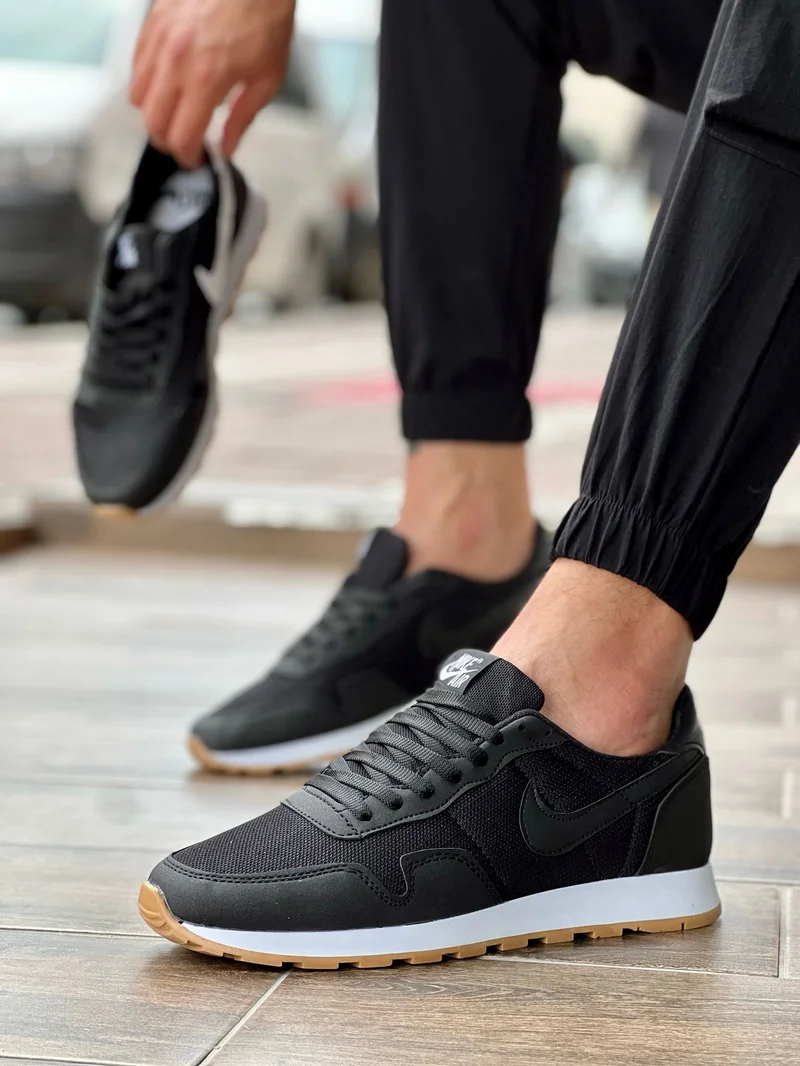 Nike Air Pegasus 83 Premium Black Grey Gum