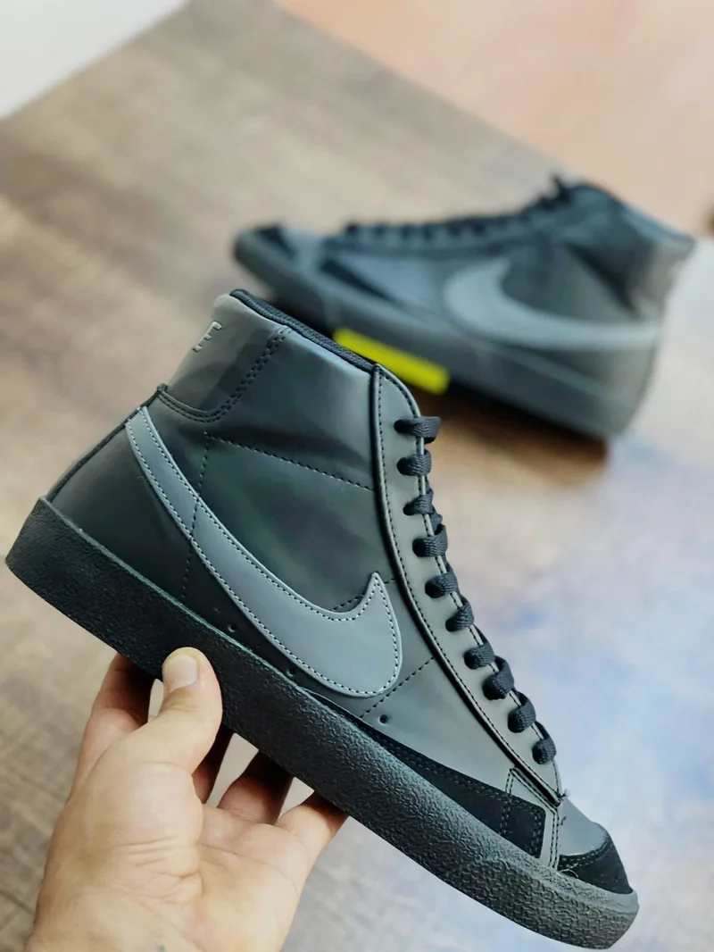 Nike Blazer Mid '77 Vintage Leather sneakers in Gray