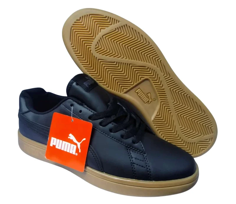 PUMA Smash v2 Sneakers