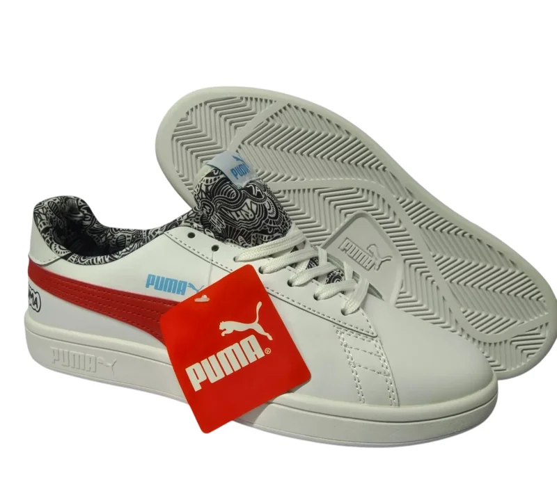 PUMA Smash v2: Classic Style