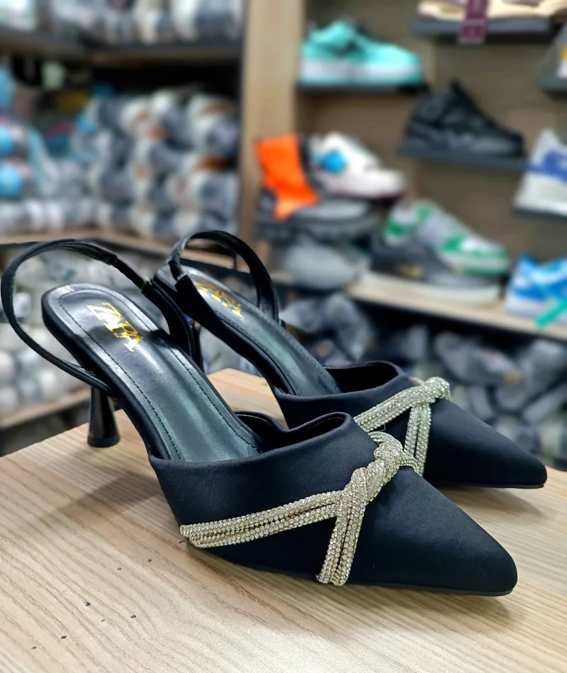 Quality Ladies Shoes Women's High Heels Black Closed Pointed Toe