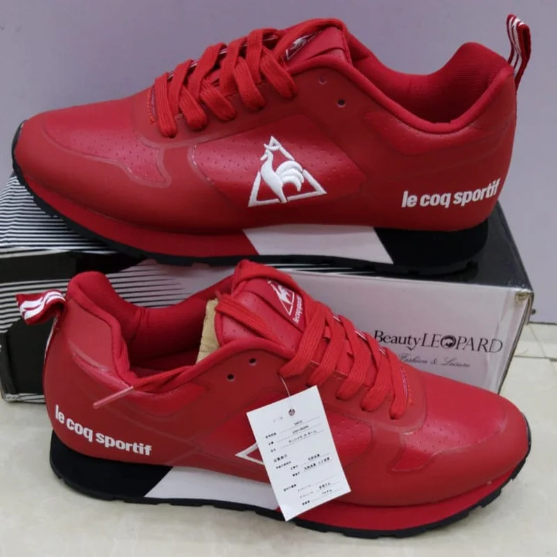 Red/White Athletic Le Coq Sportif Low Cut Sneakers