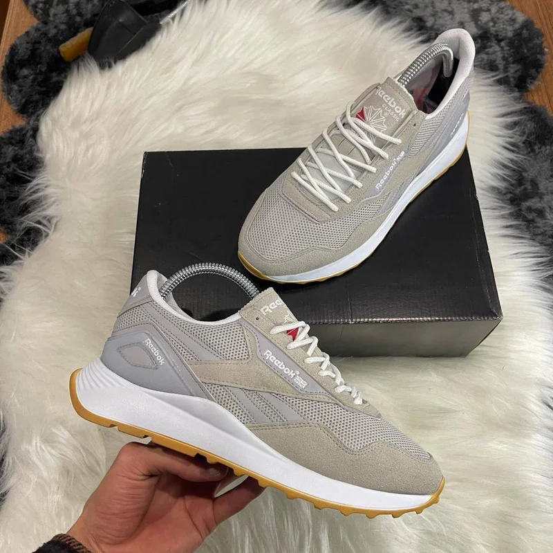 Reebok Classic Leather Legacy AZ Gore-Tex sneakers Grey Shoes
