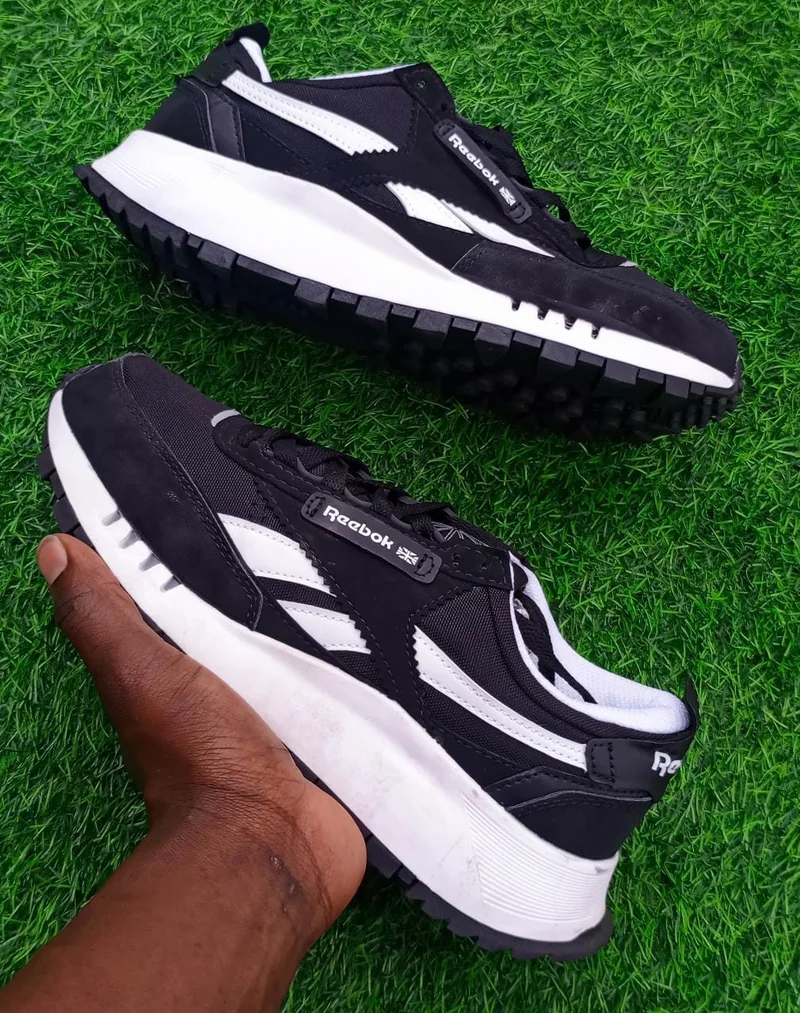 Reebok Classic Legacy Leather Unisex Black White Sole Sneakers