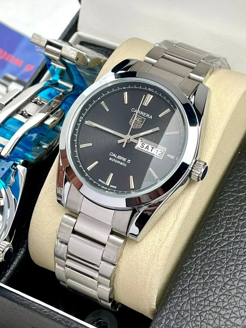Tag Carrera Slim 7AA Premium Series Men's collection Black Silver Wrist Watch