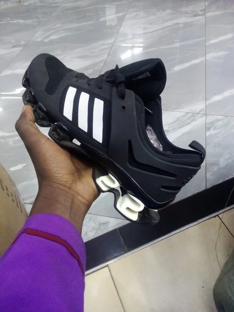 Tenis Adidas Bounce V2 Leather Mens Black White Sport Running