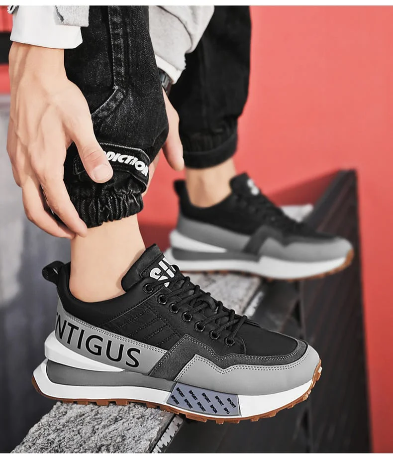 Under Armour Black Letter Print Stitching Accents "Prntigus" Shoe sneake