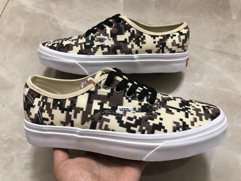 Unisex Customized Vans of the Wall Authentic Laced Up Shoes